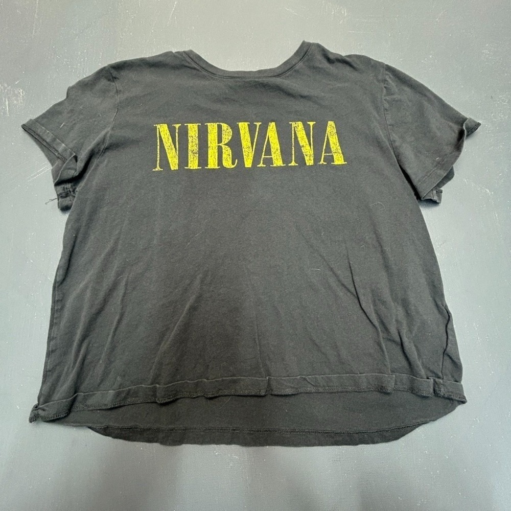 Nirvana Band T Shirt Women's Large Black Yellow Logo Graphic H&M Rock Crop Tee